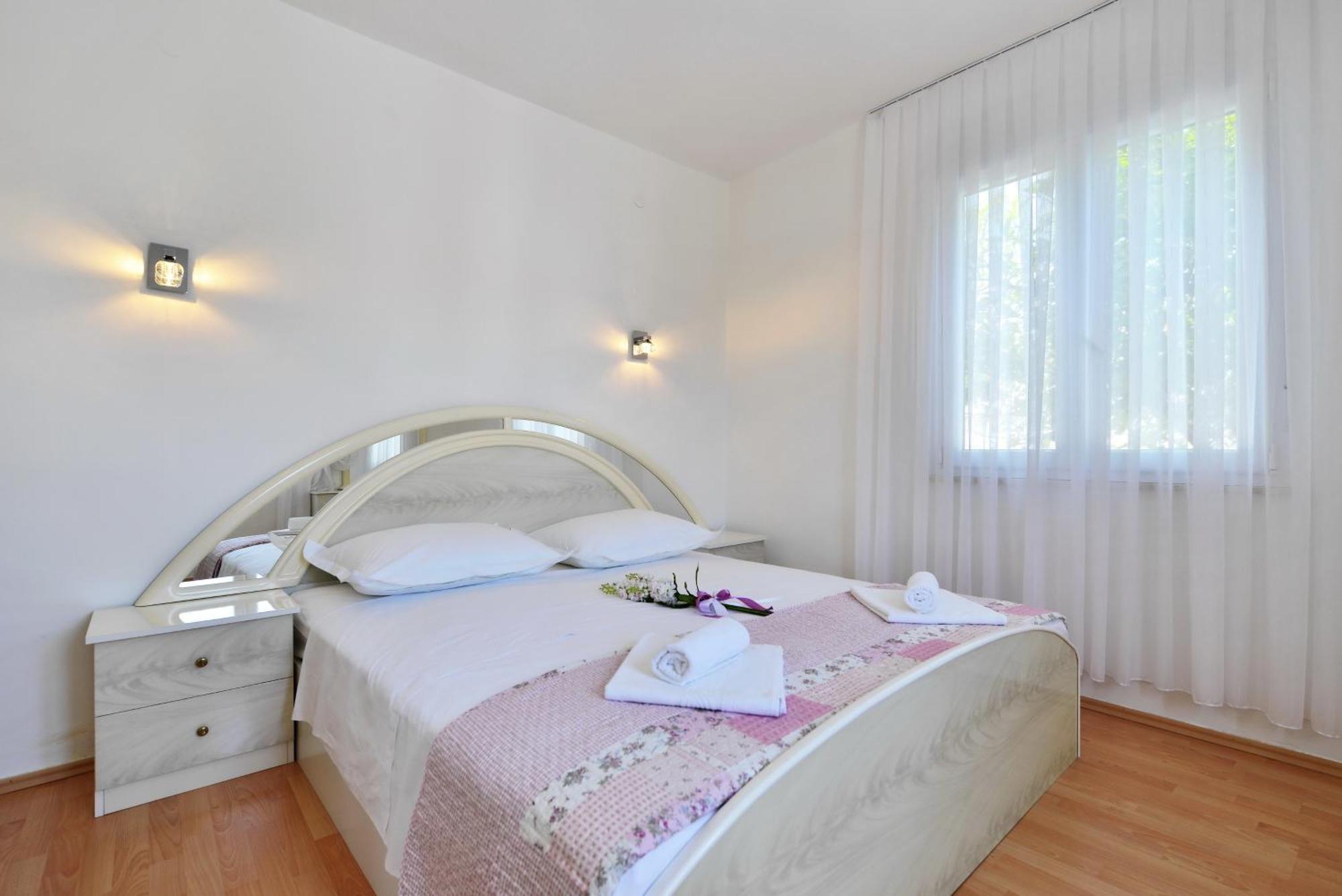 Villa Sarah Супетар Екстериор снимка